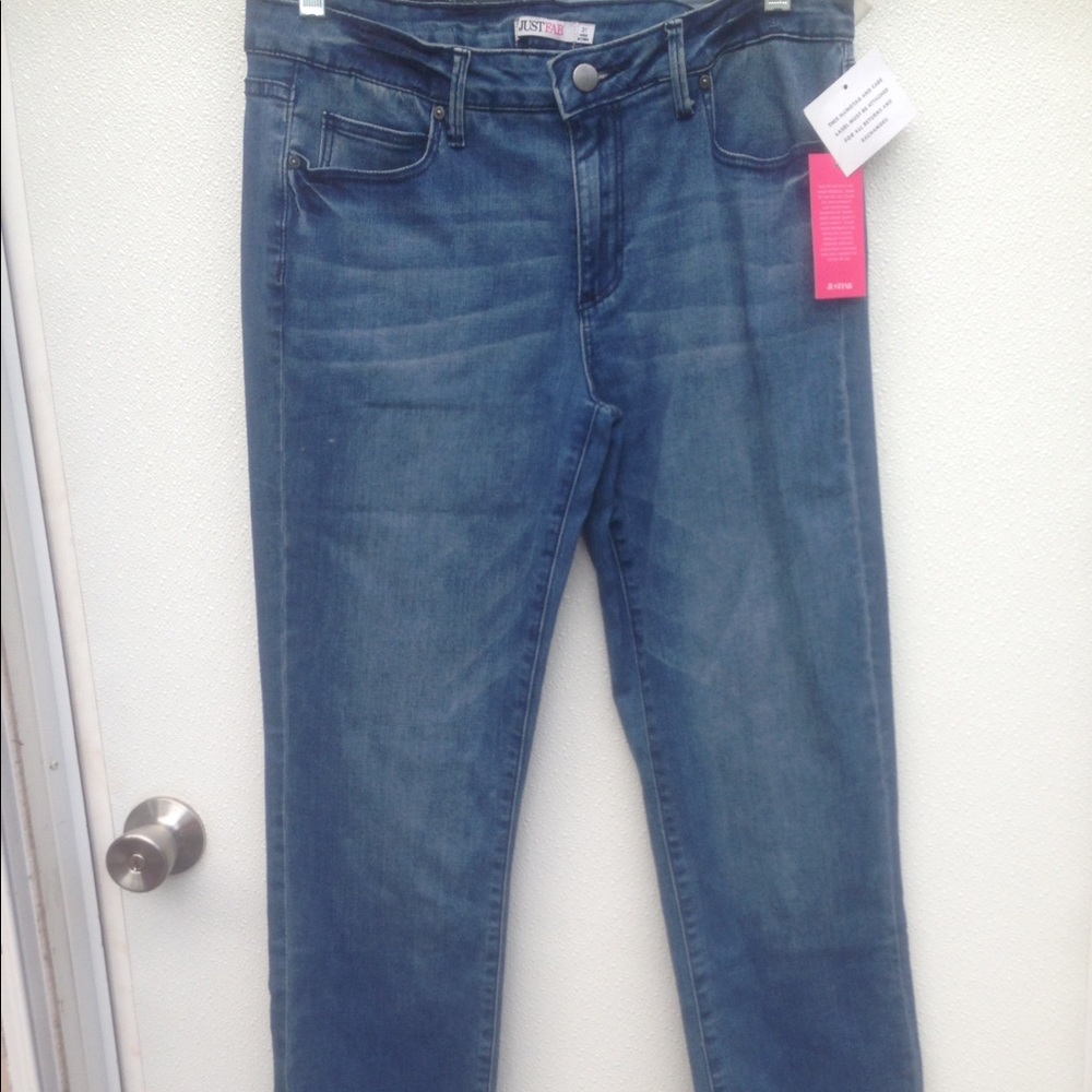 JUST FAB TWO FOR $25 Denim Jeans NWT SIZE 31 DIFFERENT STYLES YOU GET 2 PAIRS